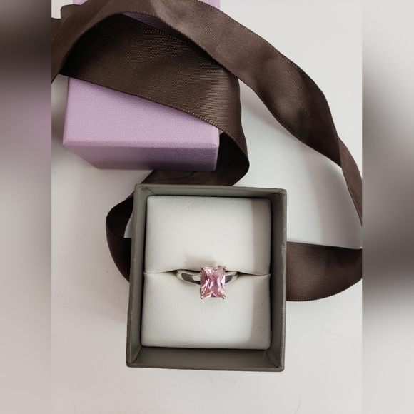 .925 Sterling Silver - Pink Zirconia Cubic Rectangle Ring - Picture 10 of 12